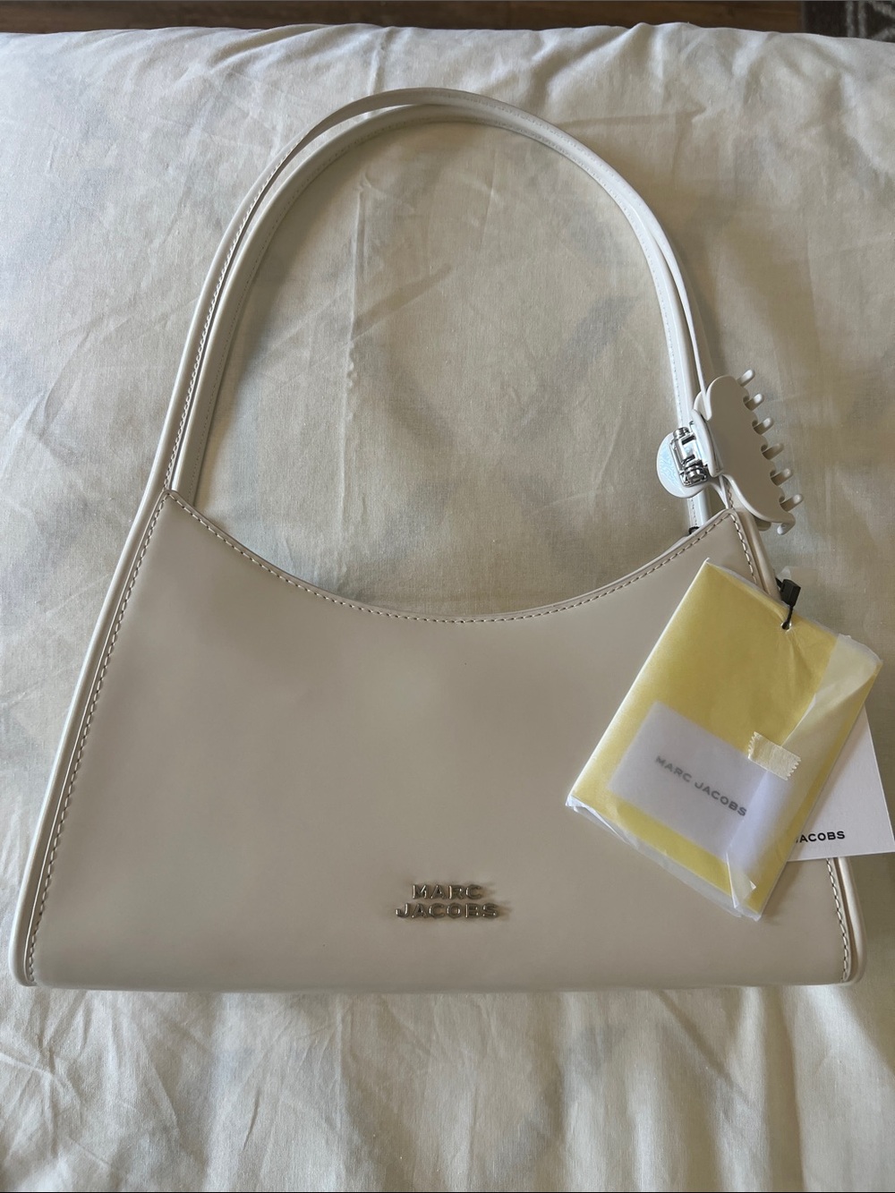 Marc Jacobs Cream Leather Shoulder Bag with Silver Logo